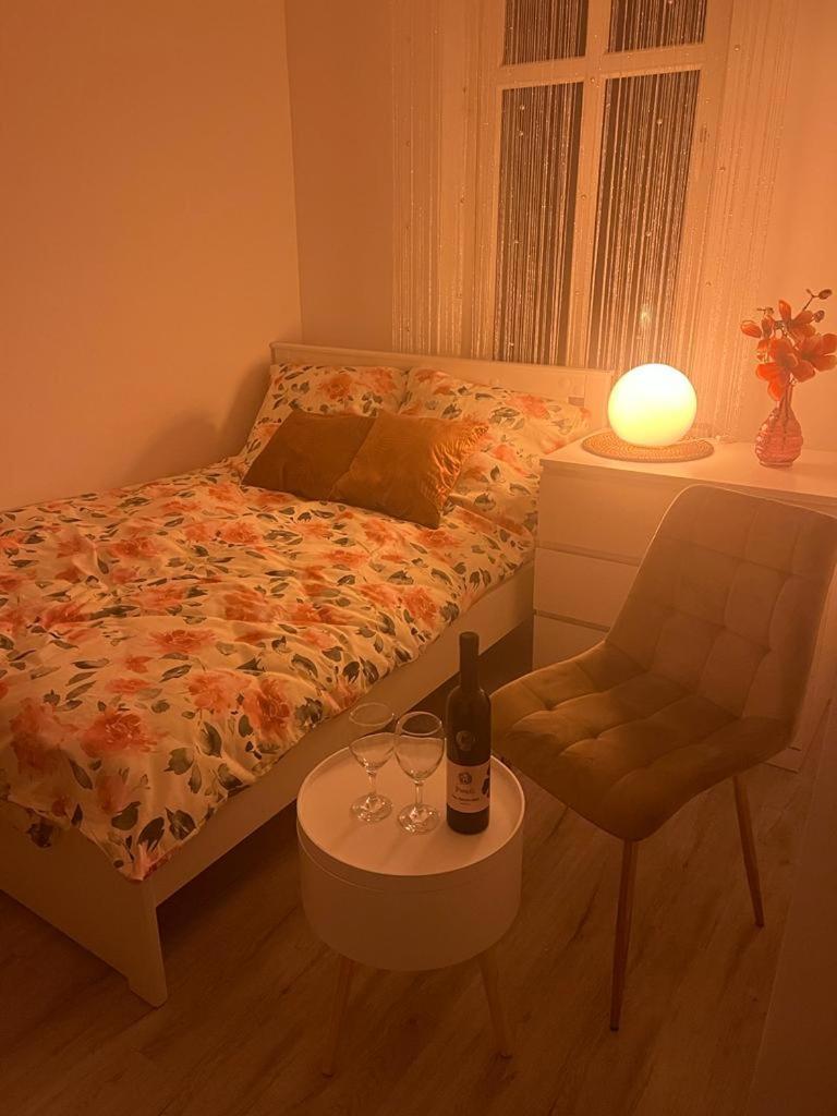 Keyif Apartamenty Katowice Rum bild